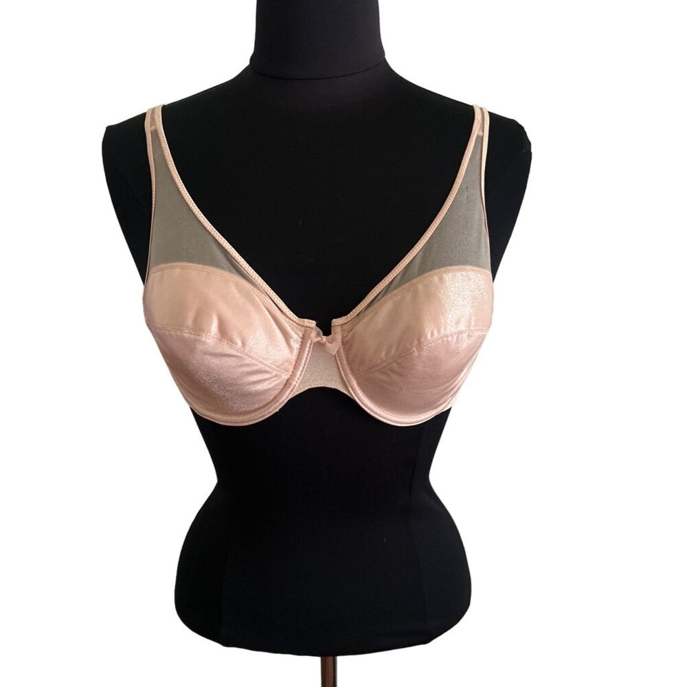 Victoria's Secret Light Pink Underwire Bra Size 36C Sheer Mesh Panels